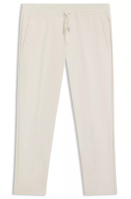 Water-repellent trousers in lightweight easy-iron fabric