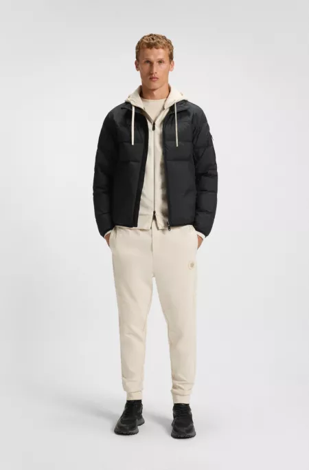 Water-repellent down jacket with sleeve pocket