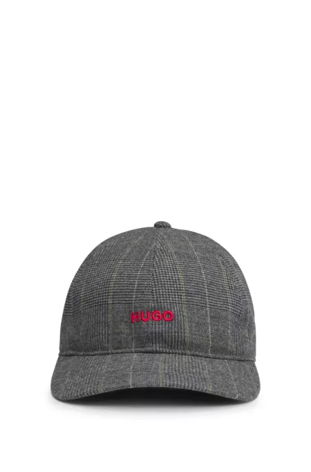 Twill cap with embroidered crest logo