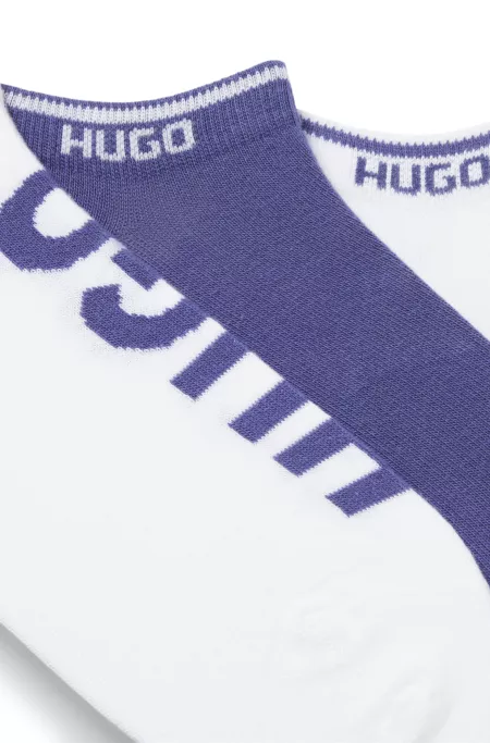 Three-pack of ankle socks with logo details
