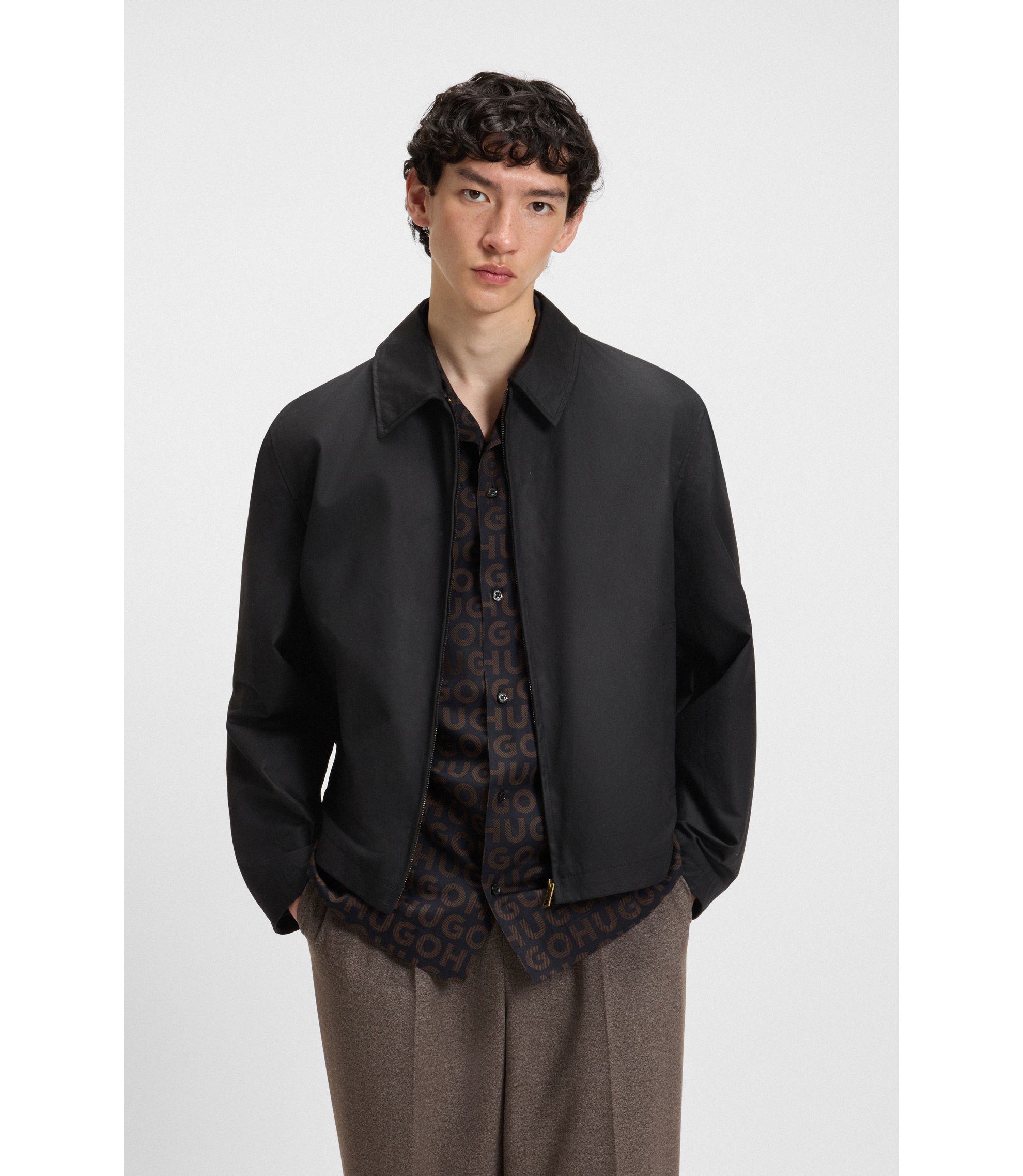 HUGO BOSS / コットン カバーオール HUGO - Regular-fit jacket in waxed cotton - Black