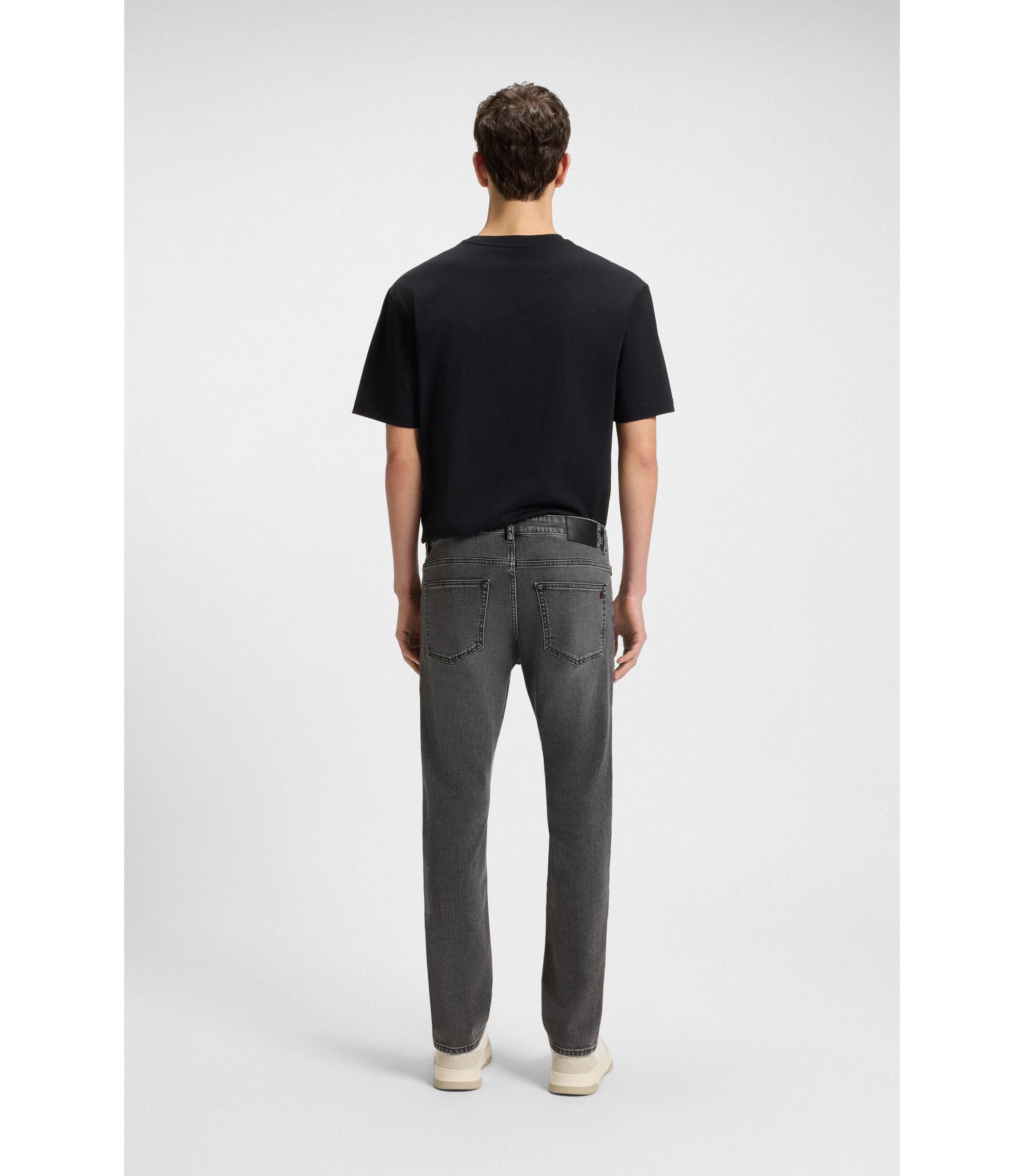 hbeu50544635_019_360?wid=1980&