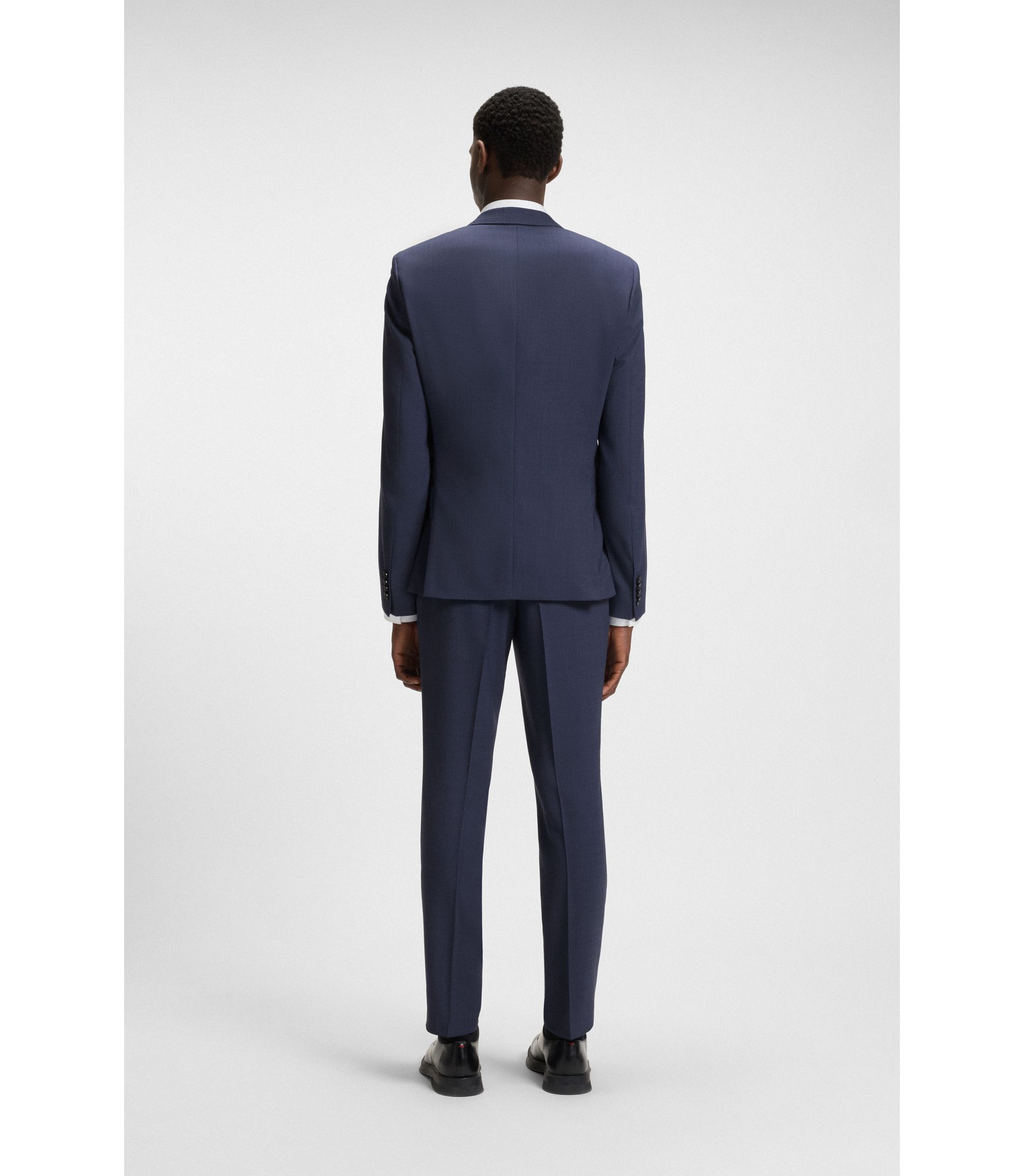 hbeu50544669_407_360?wid=1980&