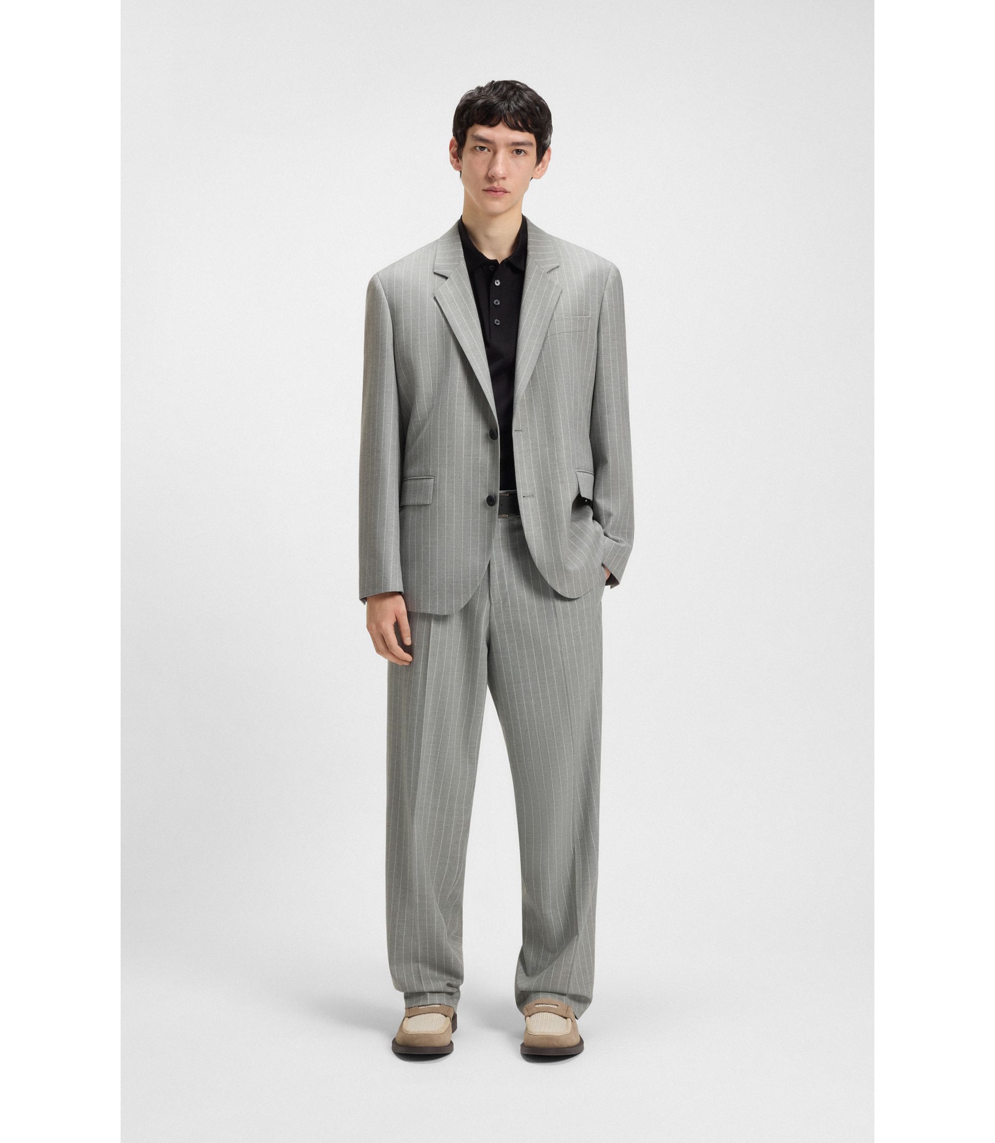 ヒューゴボス　HUGO BOSS グレー ストライプ スーツ ズボン HUGO - モダンフィットスーツ ピンストライプ ストレッチファブリック