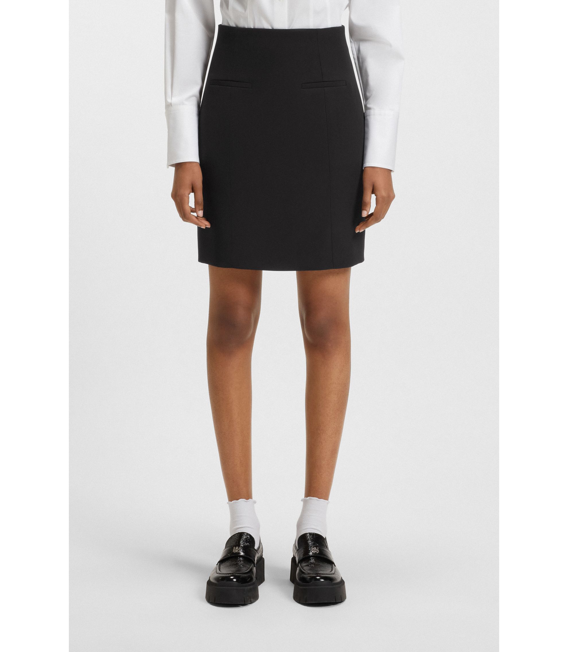 hbeu50544769_001_350?wid=1980&