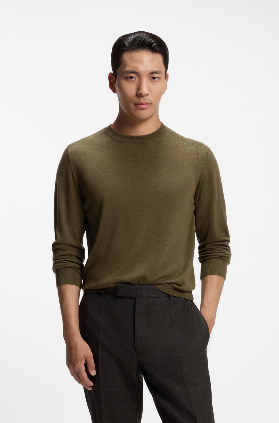 Knitted sweater in wool, silk and cashmere