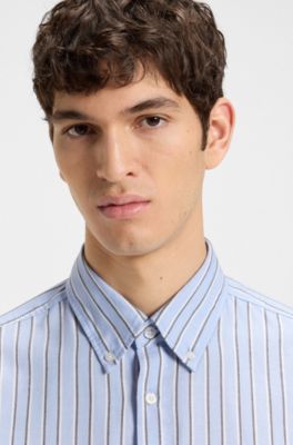 Camicia regular fit in cotone elasticizzato a righe, Righe azzurre