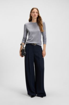 Slim-fit crew-neck sweater in merino wool, Light Grey