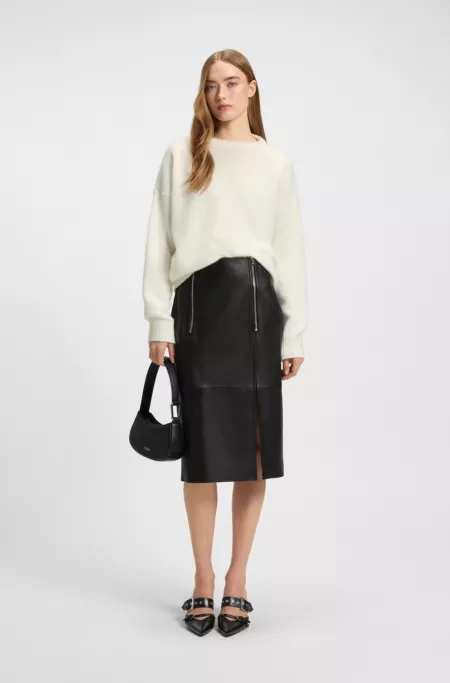 Oversized-fit sweater in a wool blend