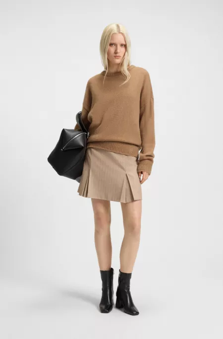 Oversized-fit sweater in a wool blend