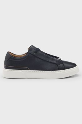 Gary trainers in grained leather with signature trims, Dark Blue