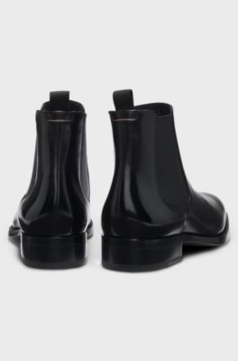 Leather Chelsea boots with elasticated panels, Black