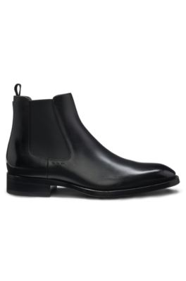 Leather Chelsea boots with elasticated panels, Black