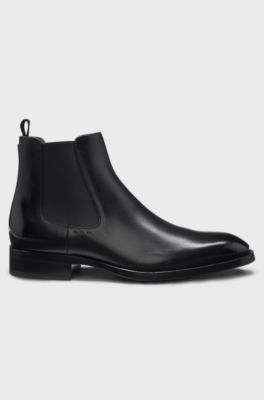 Leather Chelsea boots with elasticated panels, Black