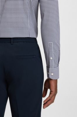Slim-fit skjorta i rutig poplin med performance stretch, Bl&aring;tt m&ouml;nster