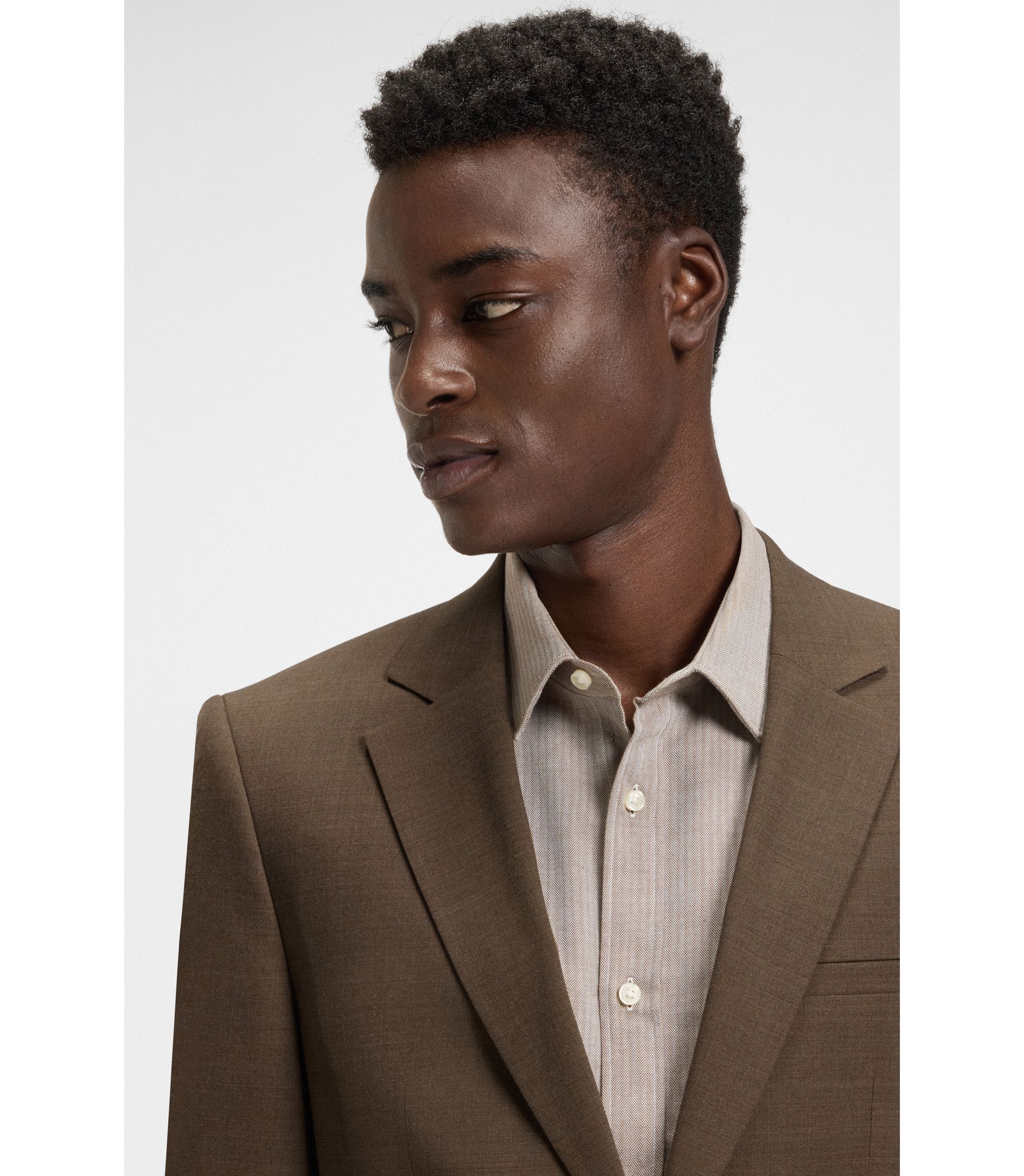 hbeu50545457_217_340?wid=1980&