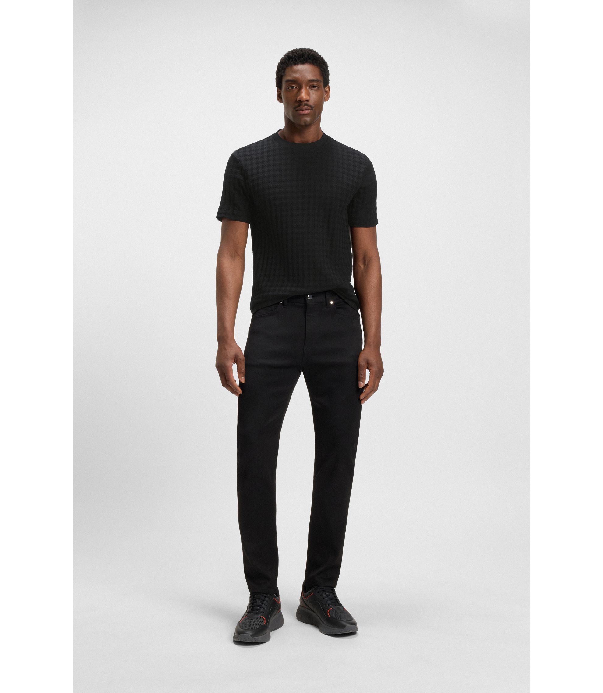 hbeu50545585_001_300?wid=1980&