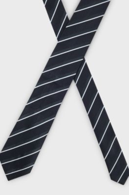 Silk tie with diagonal stripes, White stripes