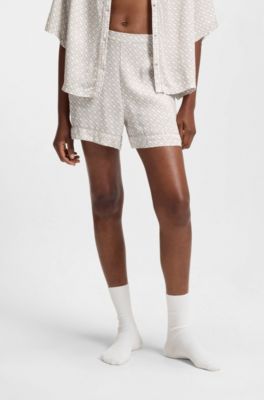 Monogram-print pyjama shorts with contrast piping, Light Beige
