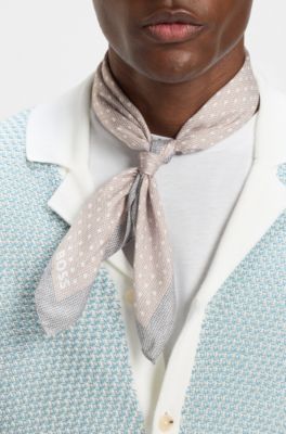 Bandana with border and dot print, White Patterned