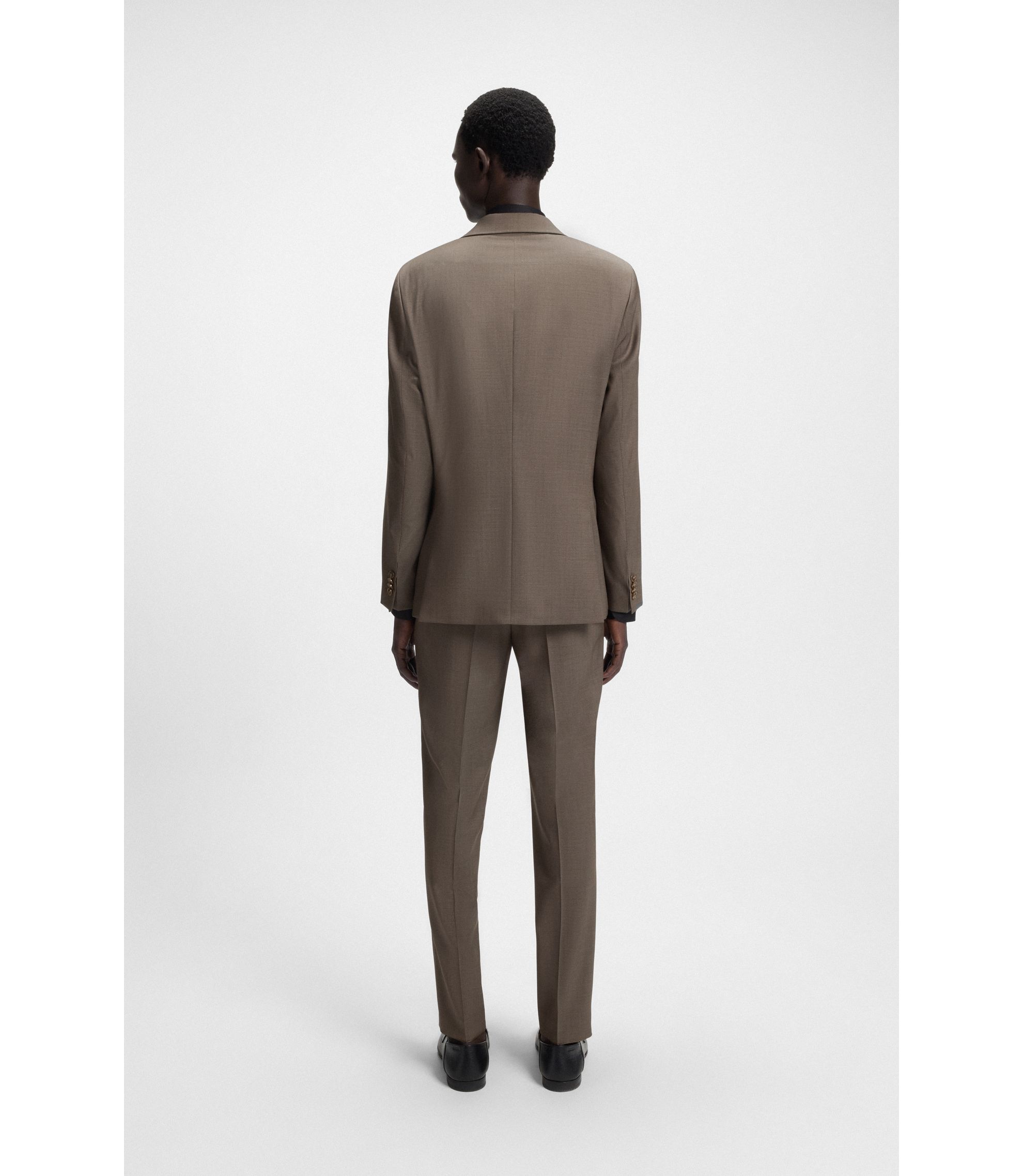 hbeu50546097_217_360?wid=1980&