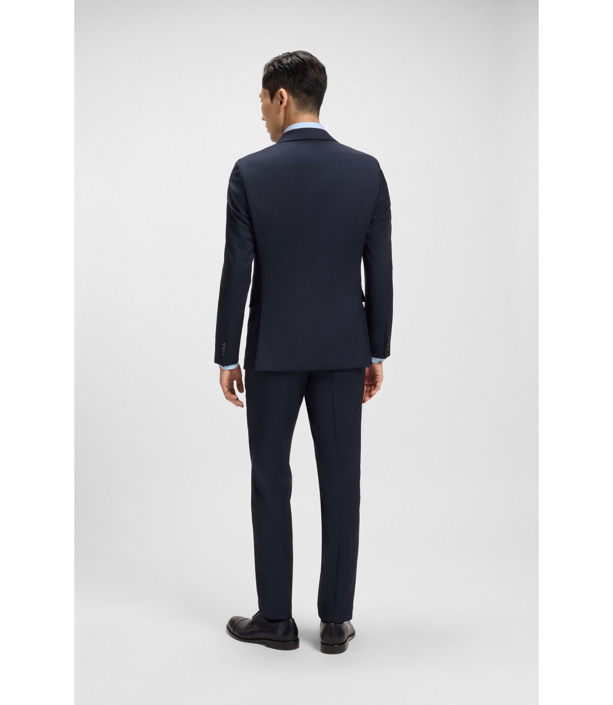 hbeu50546097_404_360?wid=1980&