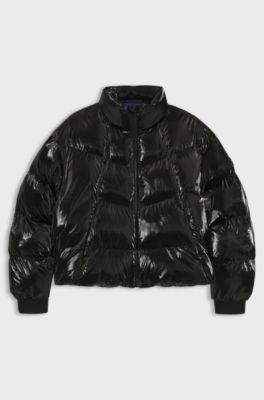 Hochgl&auml;nzende Steppjacke mit Logo-Aufn&auml;her aus Silikon, Schwarz