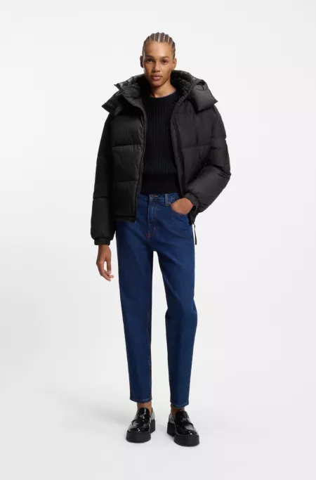Water-repellent puffer jacket with detachable hood
