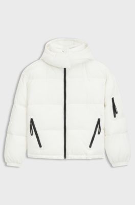 Water-repellent puffer jacket with detachable hood, White