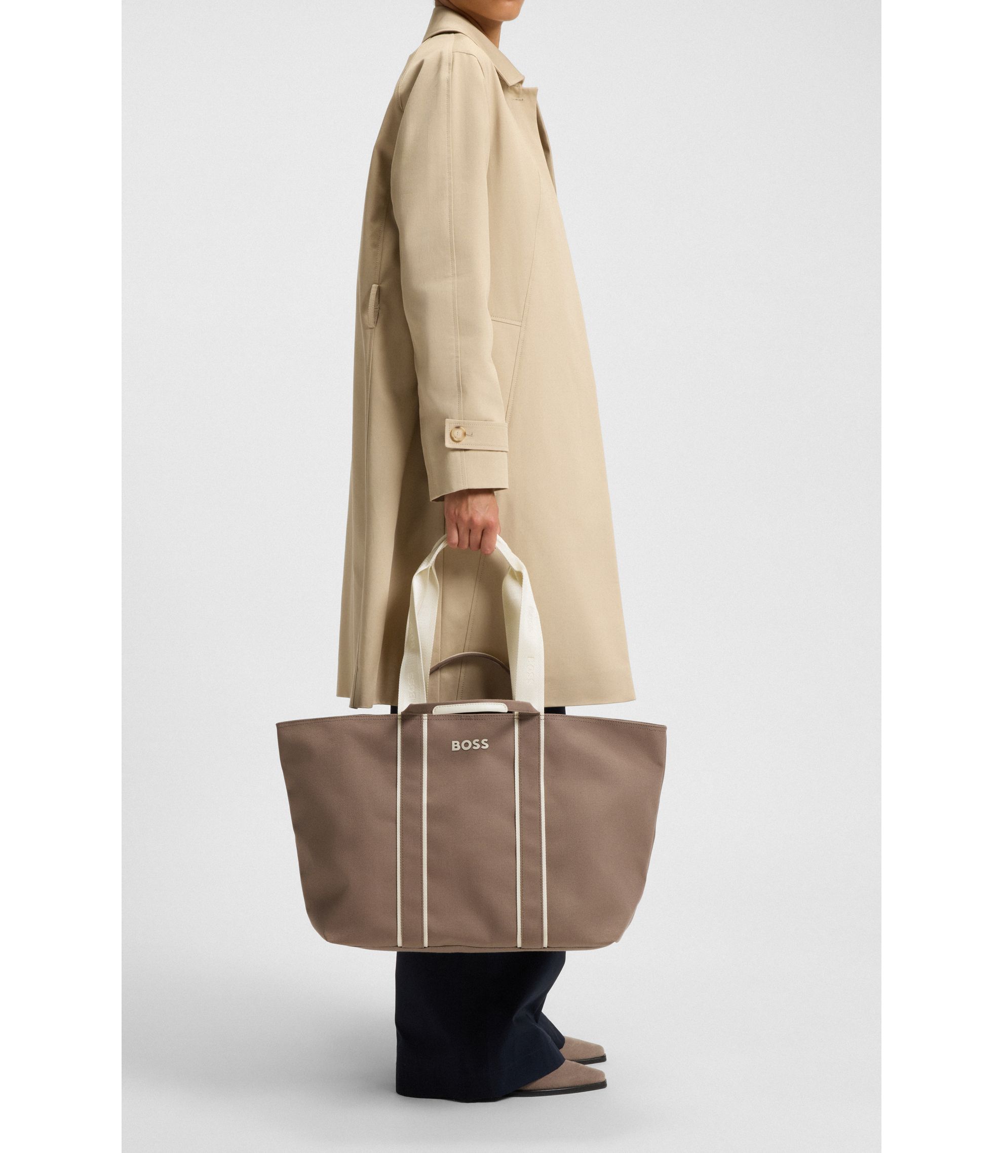 hbeu50546461_247_340?wid=1980&