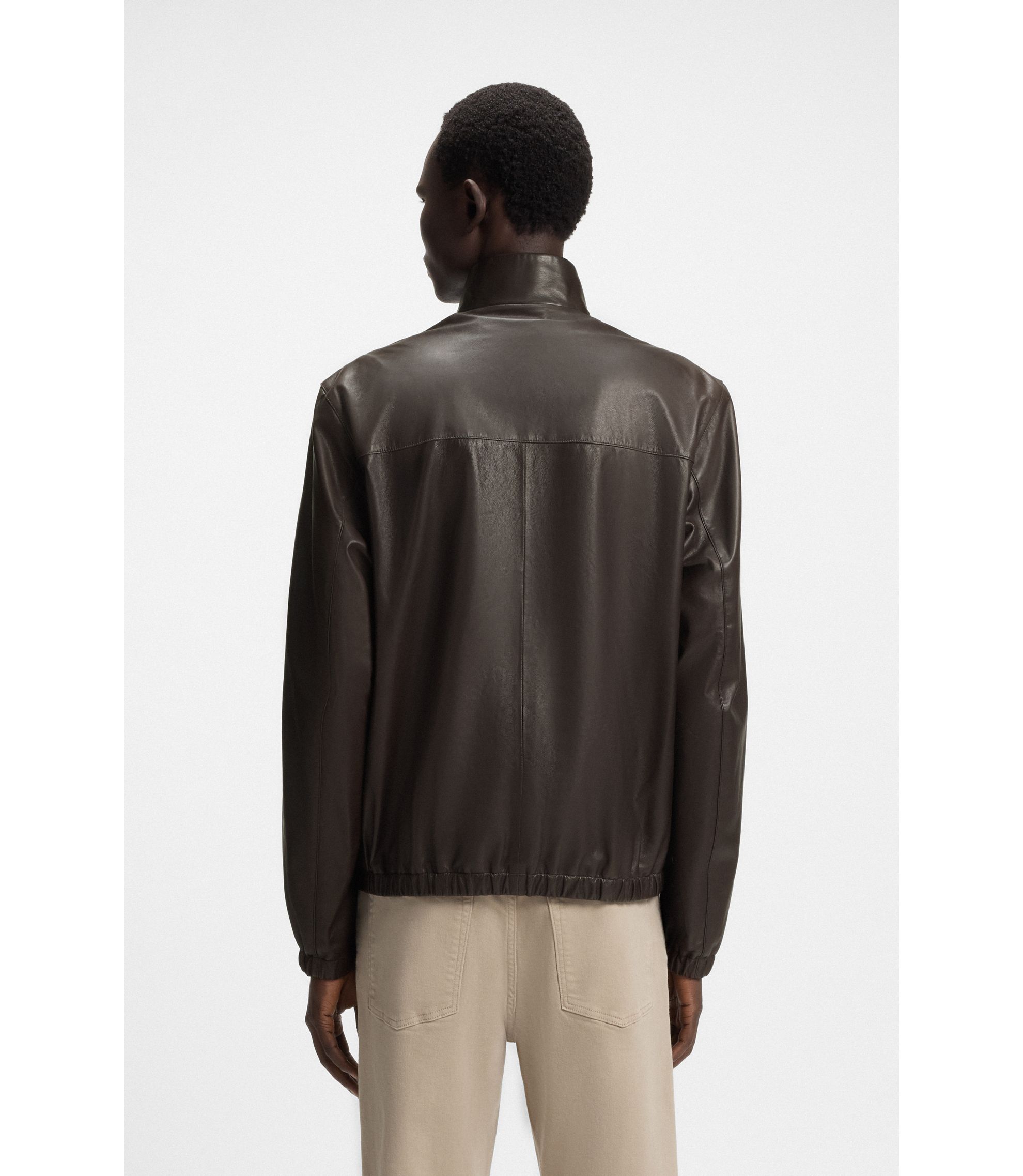 hbeu50546463_201_360?wid=1980&