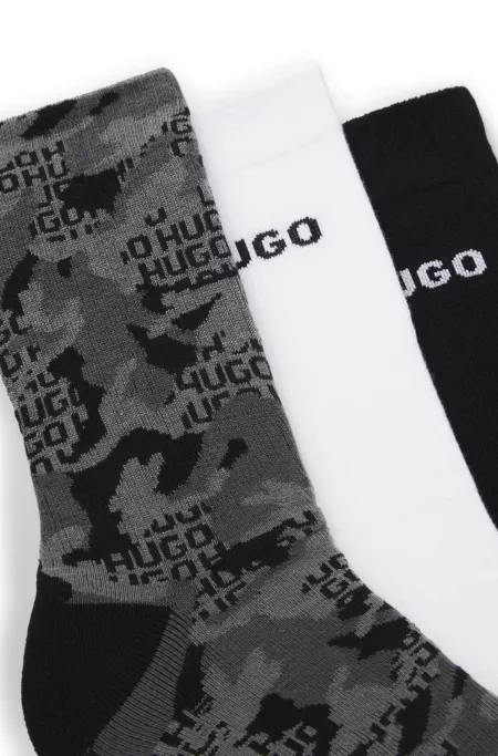Three-pack of short-length socks with logo details
