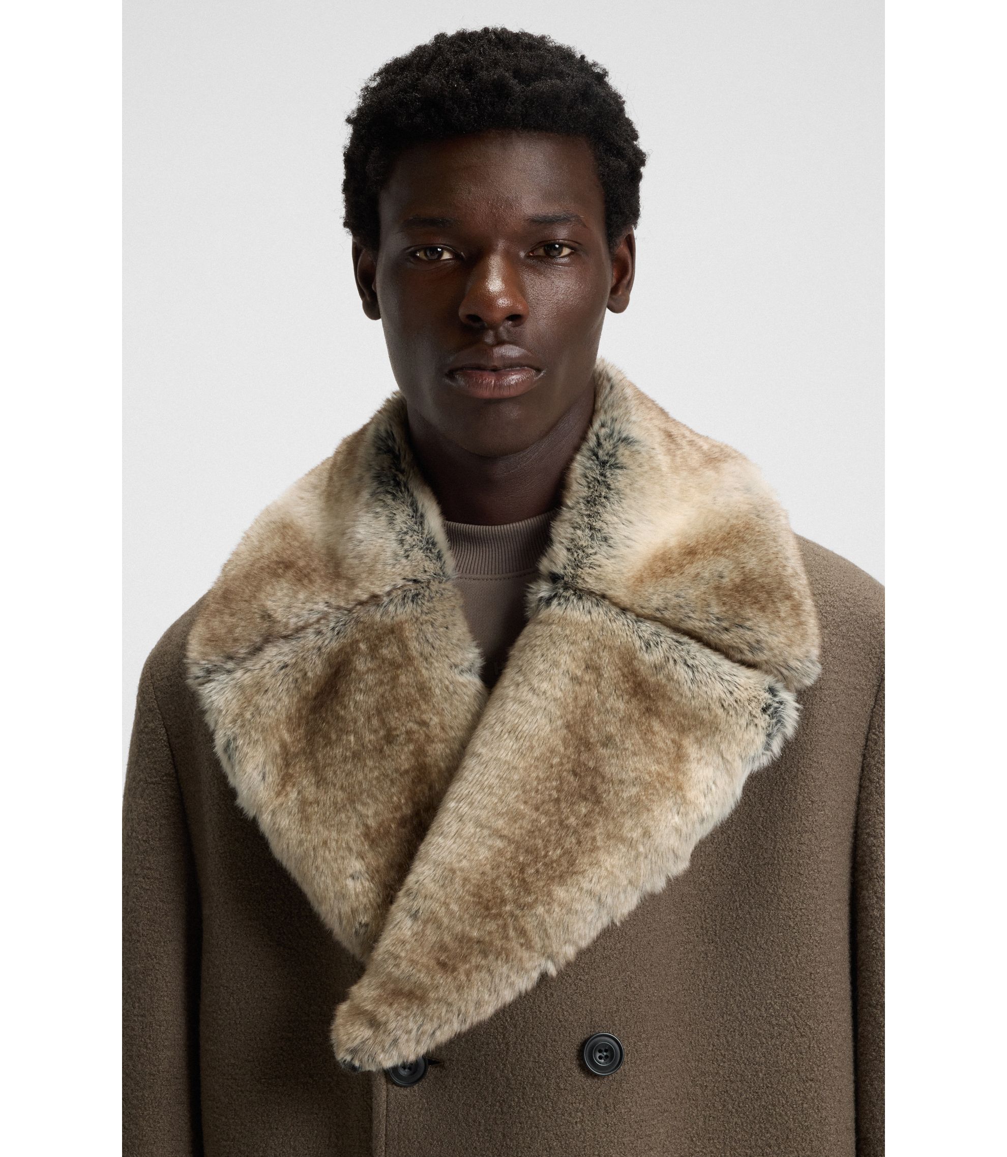 BOSS ファー付きコート 中古・古着通販】BOSS HUGO BOSS (ボス ヒューゴボス) ファー付コート