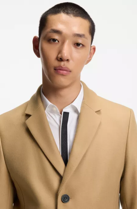 Slim-fit coat in a wool blend with cashmere