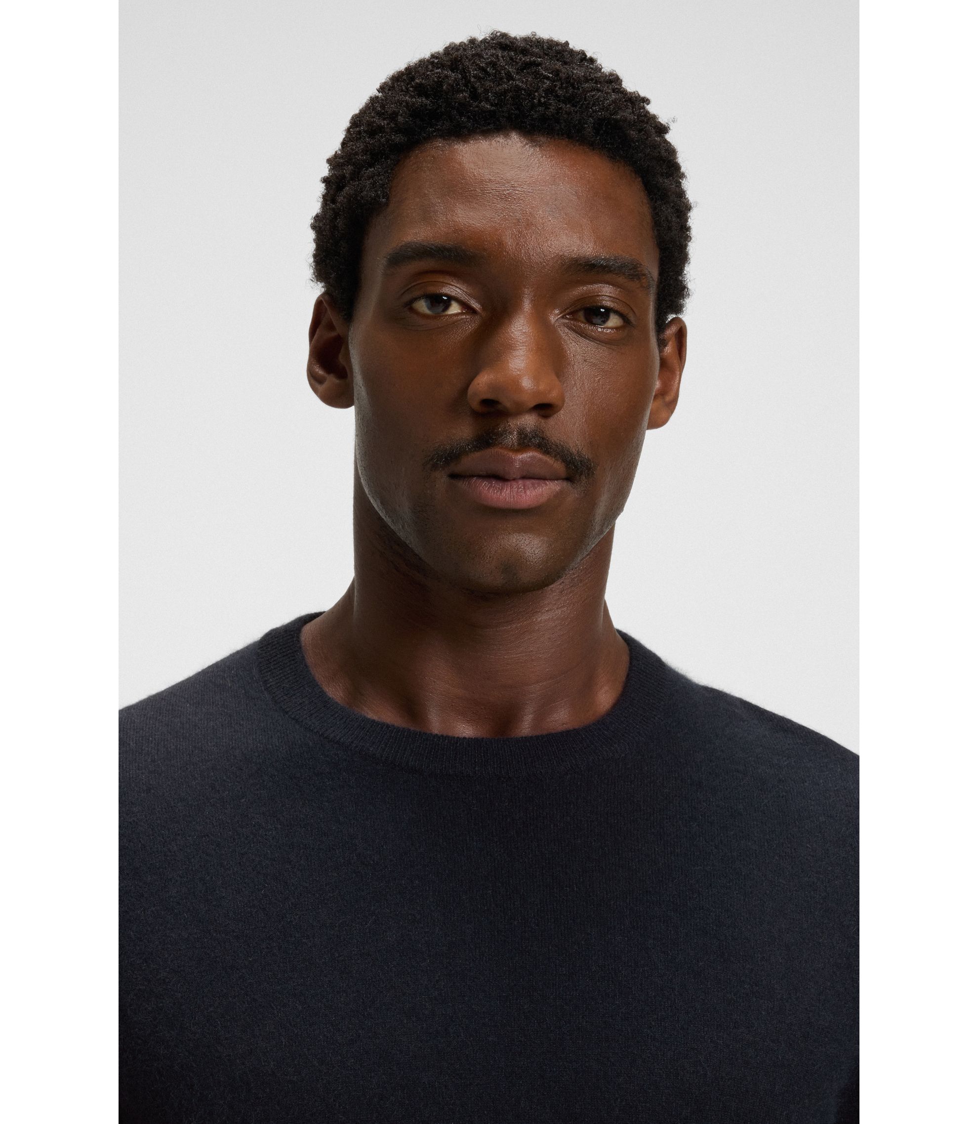 BOSS - Regular-fit sweater in pure cashmere - Dark Blue