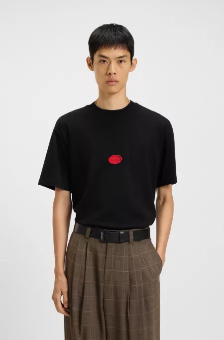 Camiseta de punto de algodón con logotipo estampado encerado