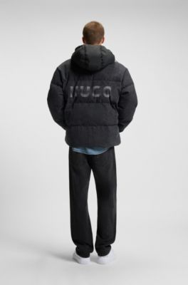 Wattierte Relaxed-Fit Jacke aus schwarzem Denim mit Logos, Schwarz