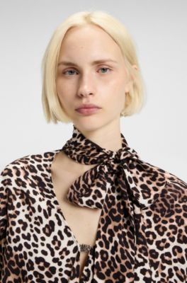 Oversized-fit leopard-print blouse with bow collar, Patterned