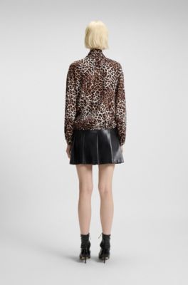 Oversized-fit leopard-print blouse with bow collar, Patterned