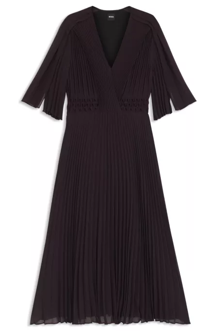 Plissé dress with waistband smocking