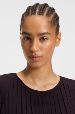 Robe pliss&eacute;e avec taille smock&eacute;e, Violet fonc&eacute;