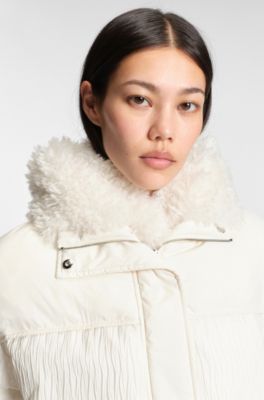 Water-repellent jacket with detachable faux-fur bib, White