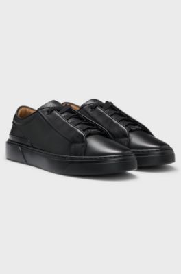 Gary deportivas de piel cepillada con cordones el&aacute;sticos, Negro