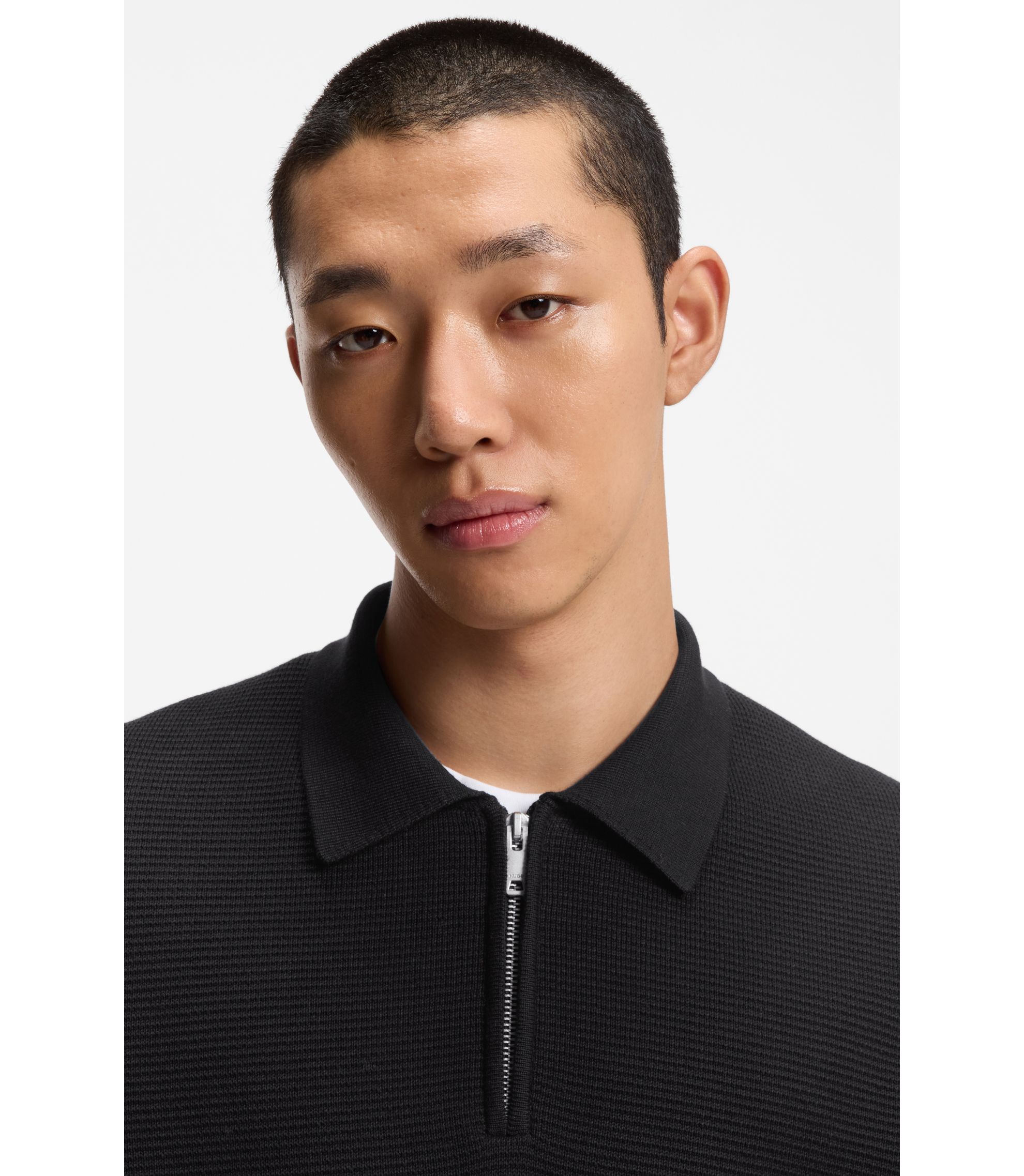 HUGO - ジップネック ニットポロシャツ コットンインターロック - ブラック