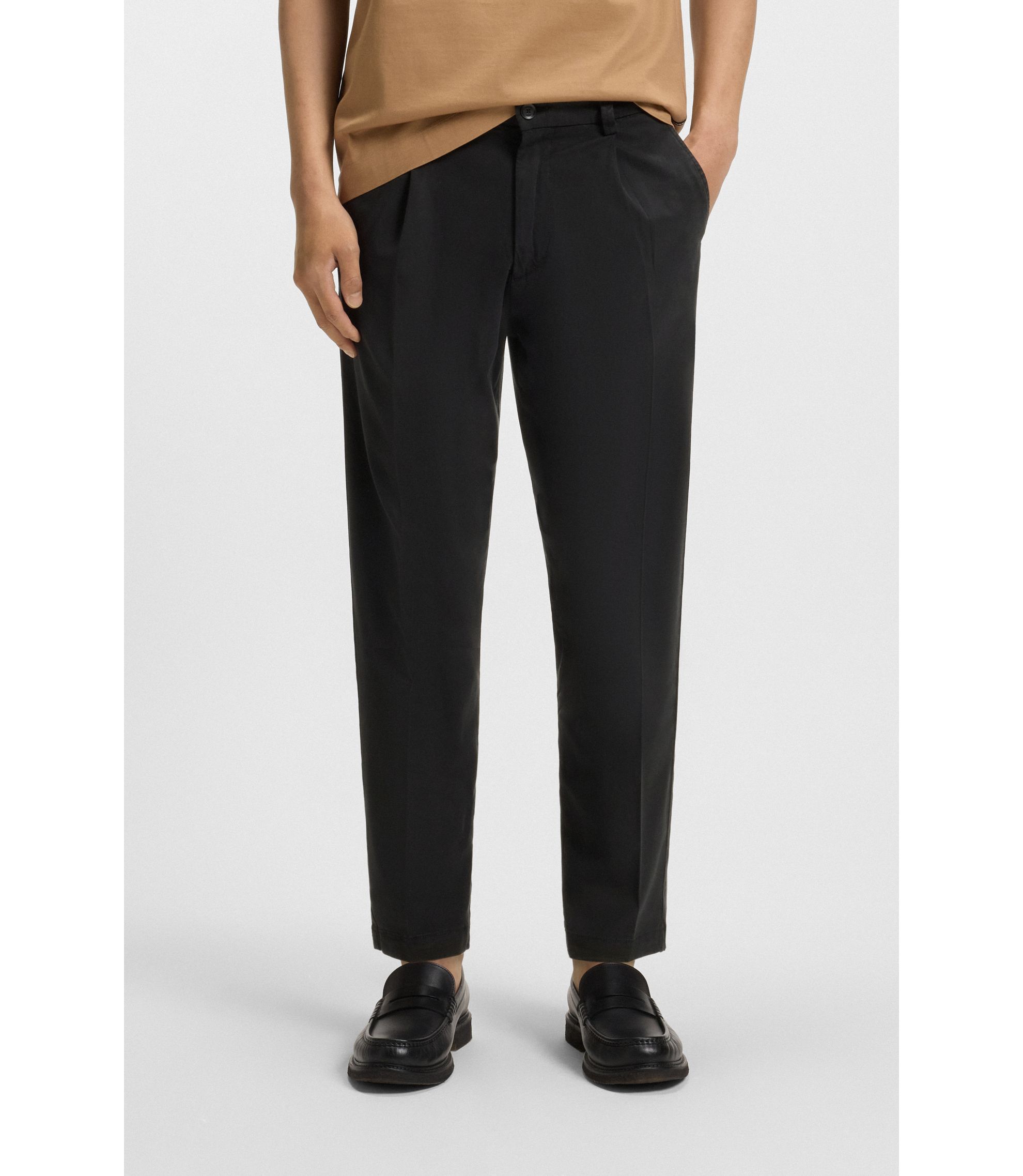 HUGO BOSS ウォーターリペレント ツイルパンツ BOSS（HUGO BOSS） スラックス パフォーマンスストレッチ