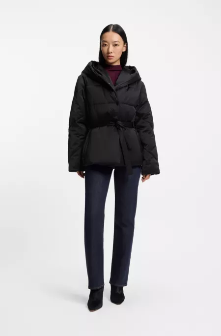Water-repellent quilted jacket with belt