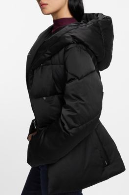 Water-repellent quilted jacket with belt, Black