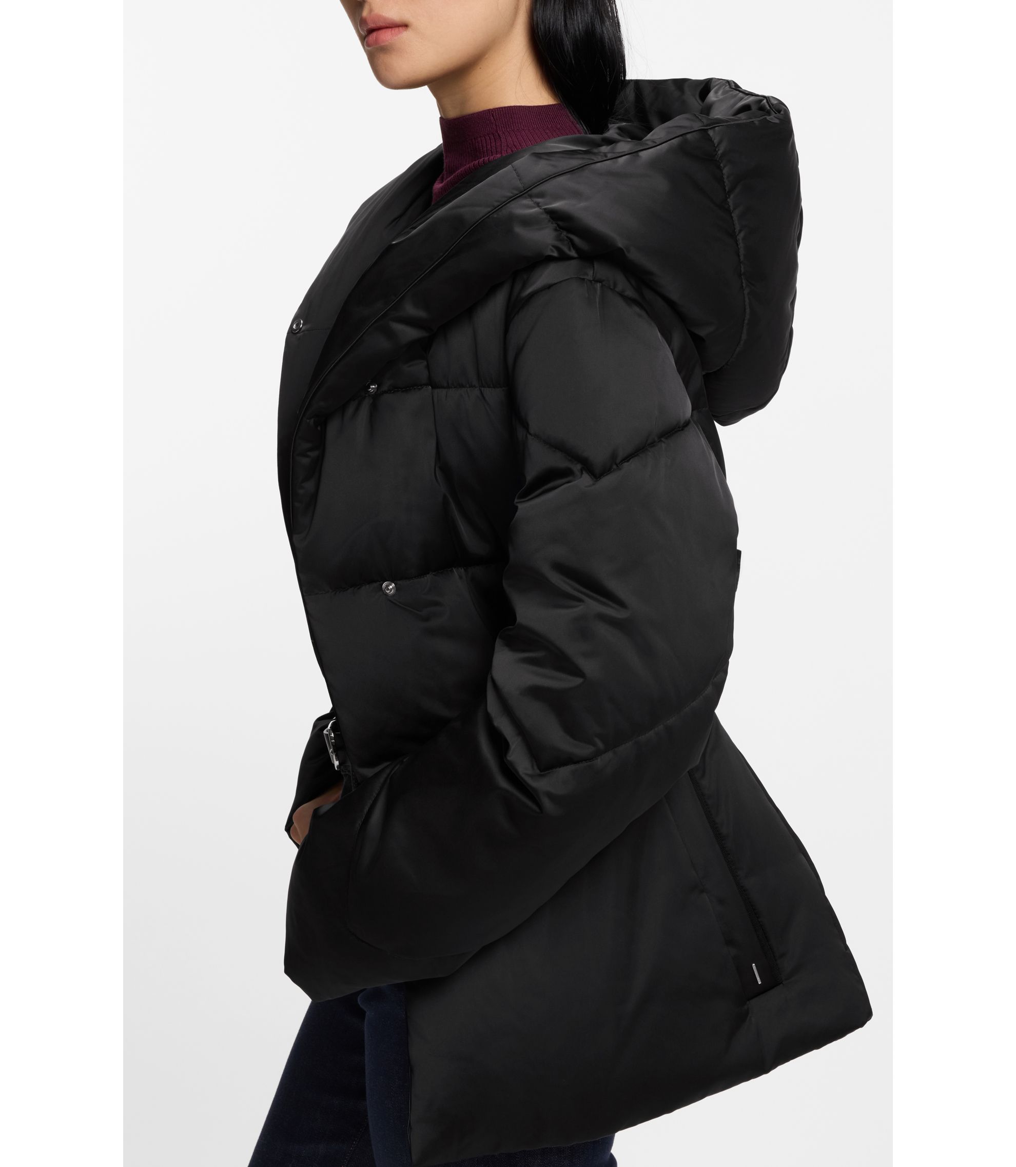 BOSS Wasserabweisende Steppjacke mit Gürtel Schwarz