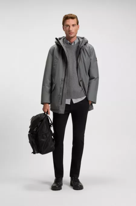 Water-repellent jacket with contrasting trims
