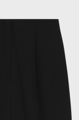 Barrel-leg trousers with pleat front, Black
